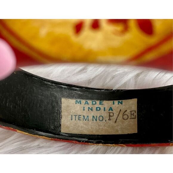 Vintage 5 PC Set Wooden Hand Painted Boho Bangles From India - Picture 9 of 13